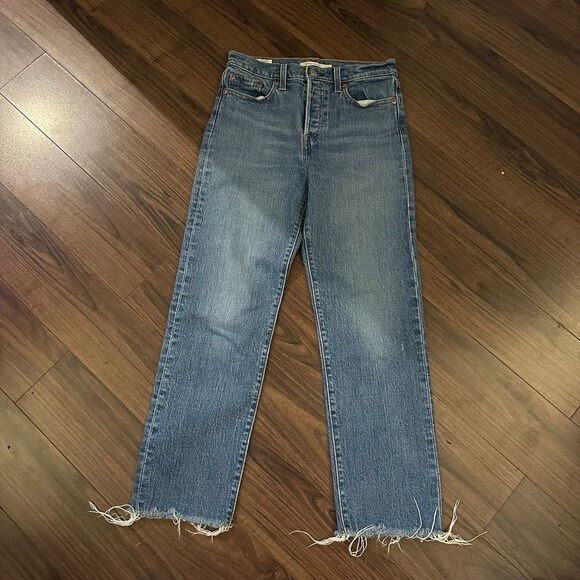 Levi Wedgie straight jeans buttonfly 26 raw hem - Picture 4 of 13